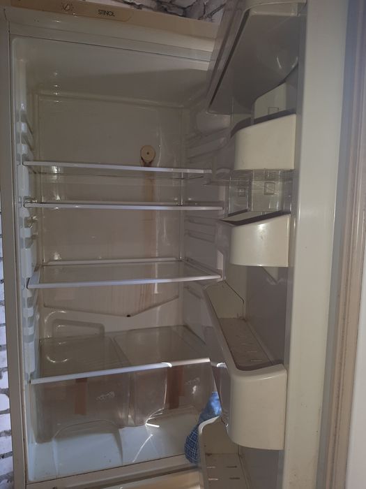 Продается холодильник СТИНОЛ б/у, в хорошем состоянии. г.Днепр,