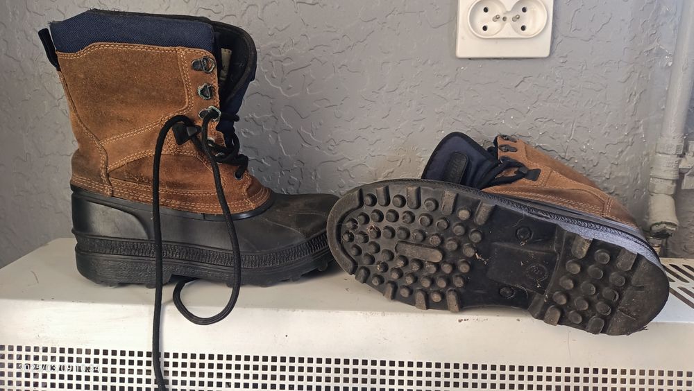 Черевики теплі нові
