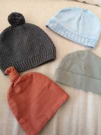 4 toucas/gorros para bebés