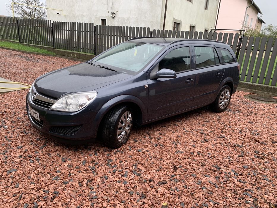 Опель астра h