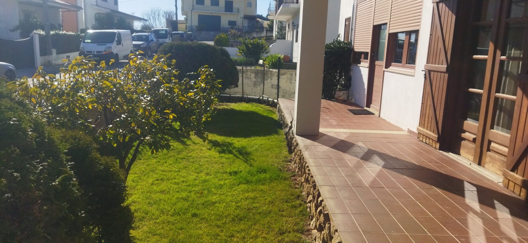 Moradia T6, Alijó