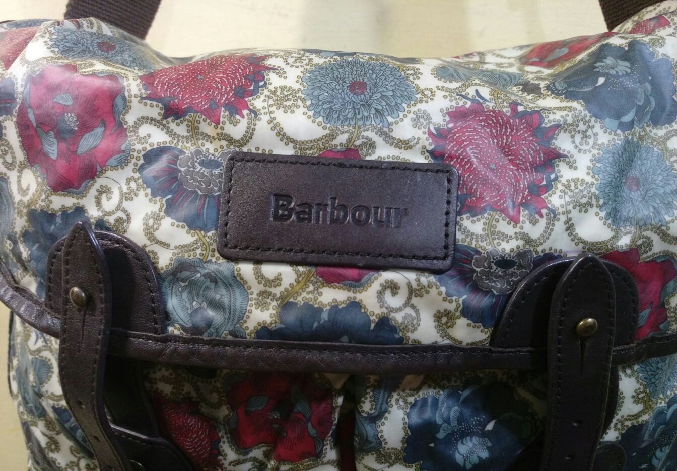 Оригінал Barbour жіноча міська сумка месенджер