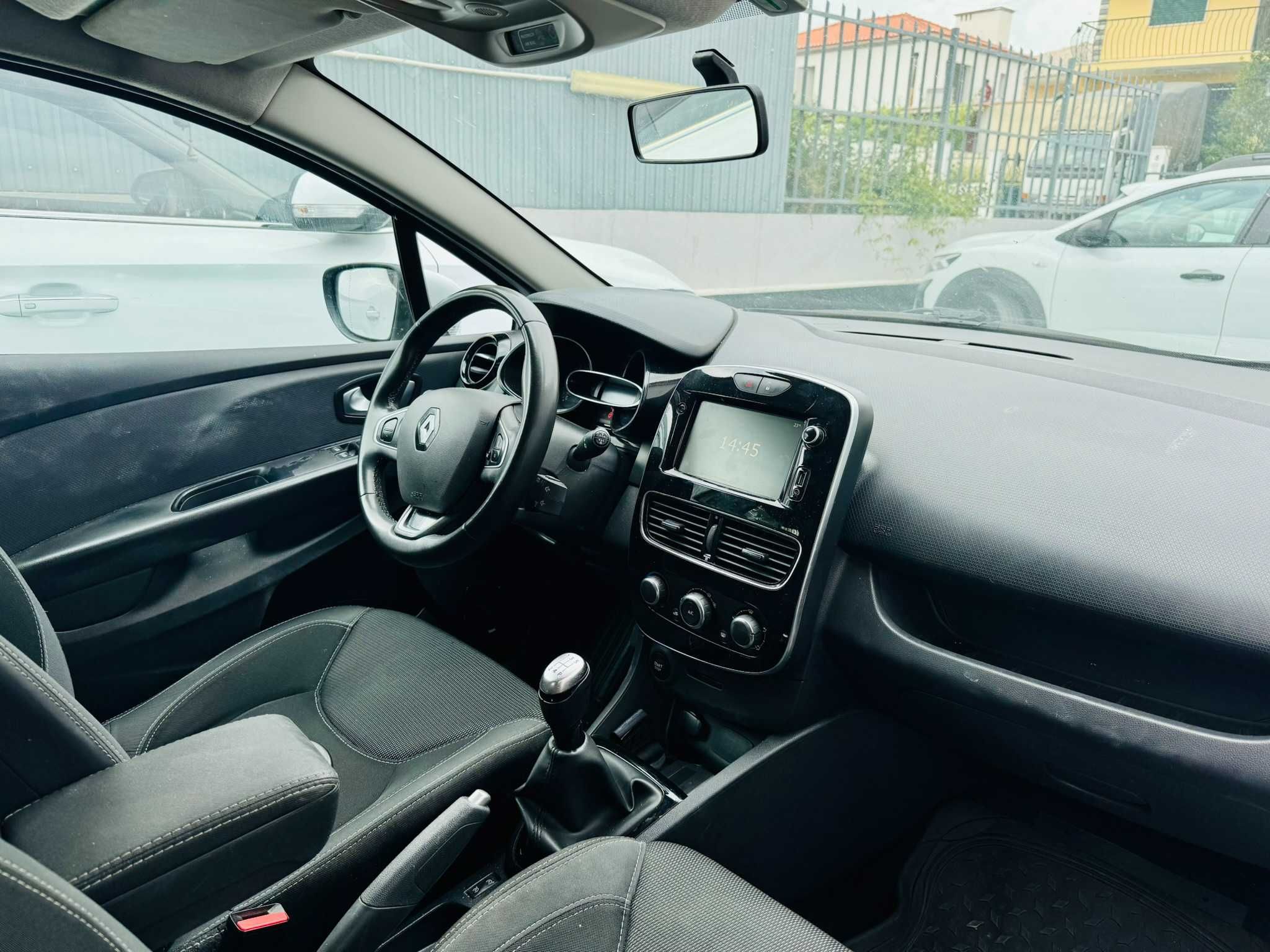 Renault Clio Gasóleo 2019 | Aluguer TVDE | Uber / Bolt