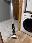 Odkurzacz pionowy  grundig wcv9929l