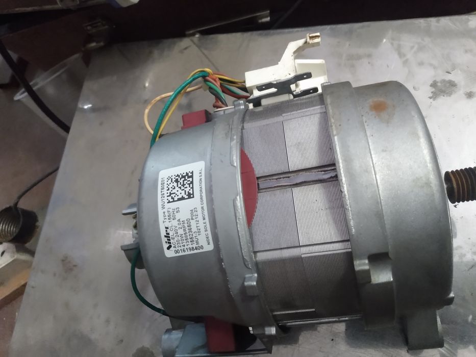 Мотор для стиральной машинки