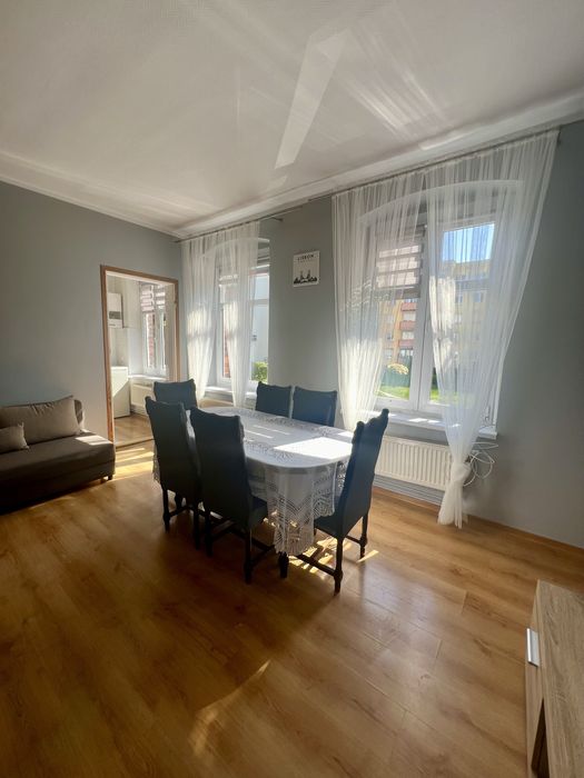 REZERWACJA DO 18.10/ Mieszkanie 2 pokojowe / 1 piętro / centrum