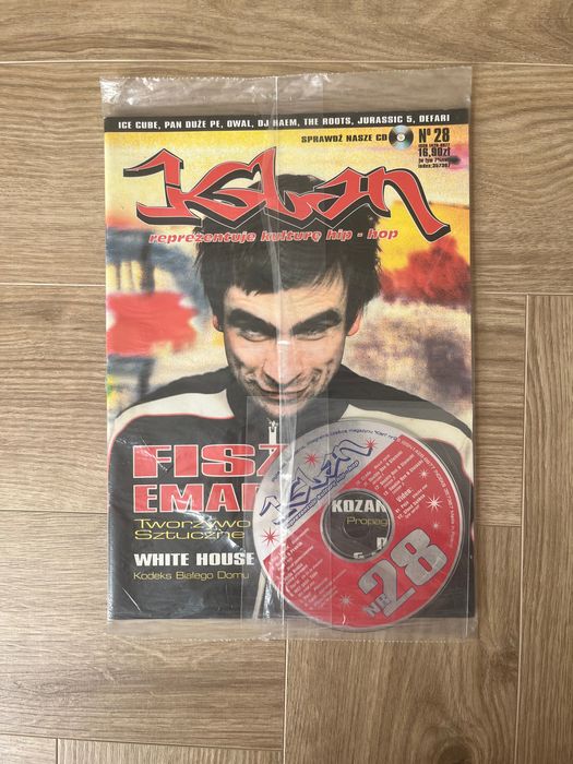 Magazyn Klan nr. 28 + CD, folia