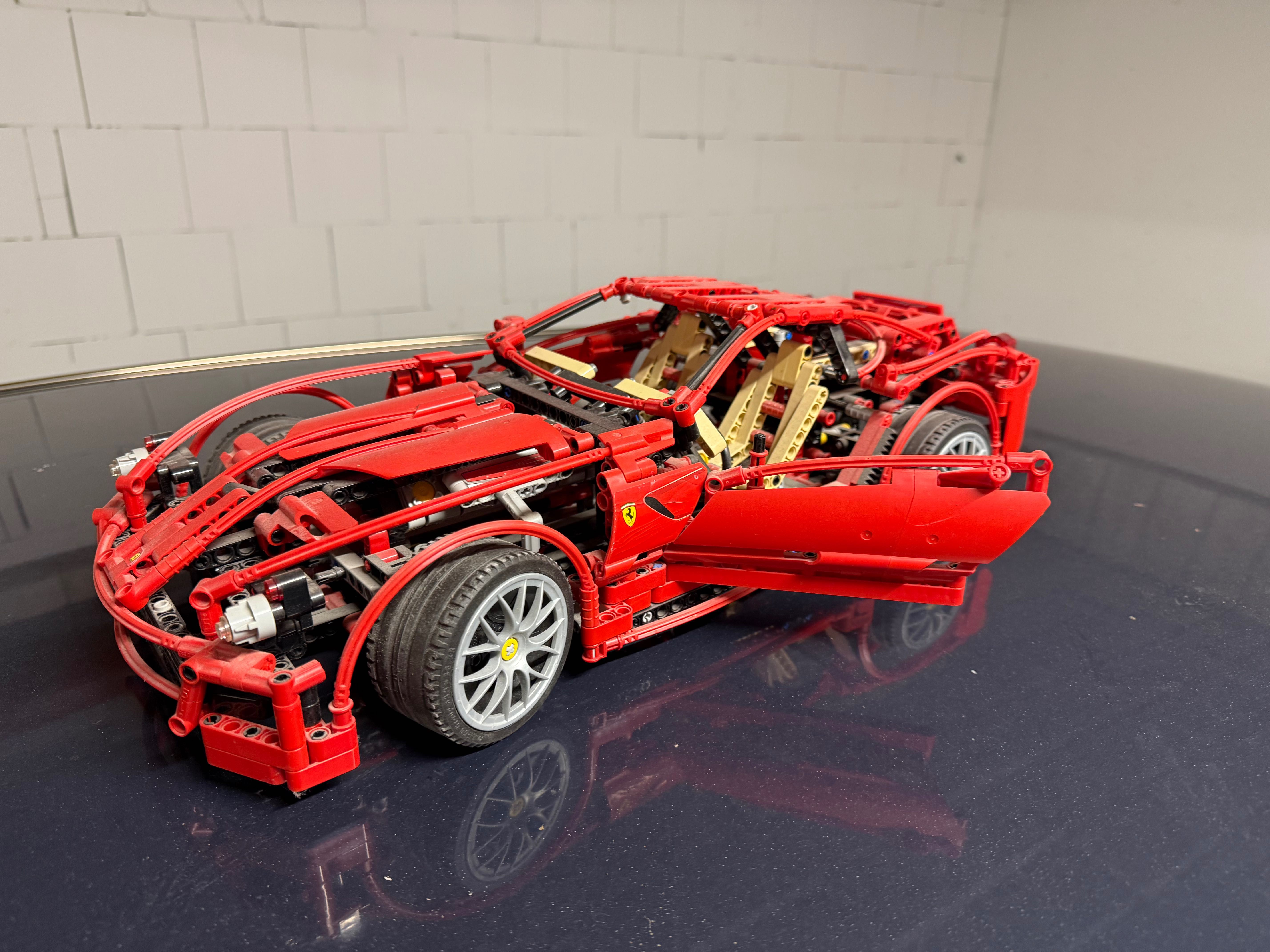 LEGO Racers 8145 Ferrari 599 GTB
