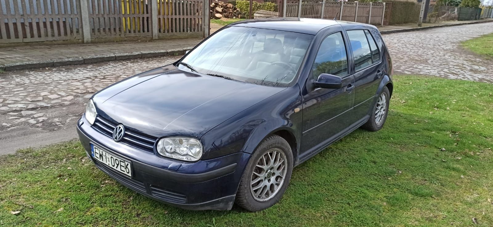 Volkswagen Golf 4, 1.8 AGU - 230 KM