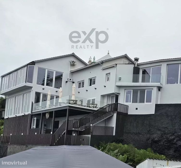 Propriedade de Investimento na Costa do Pico Açores