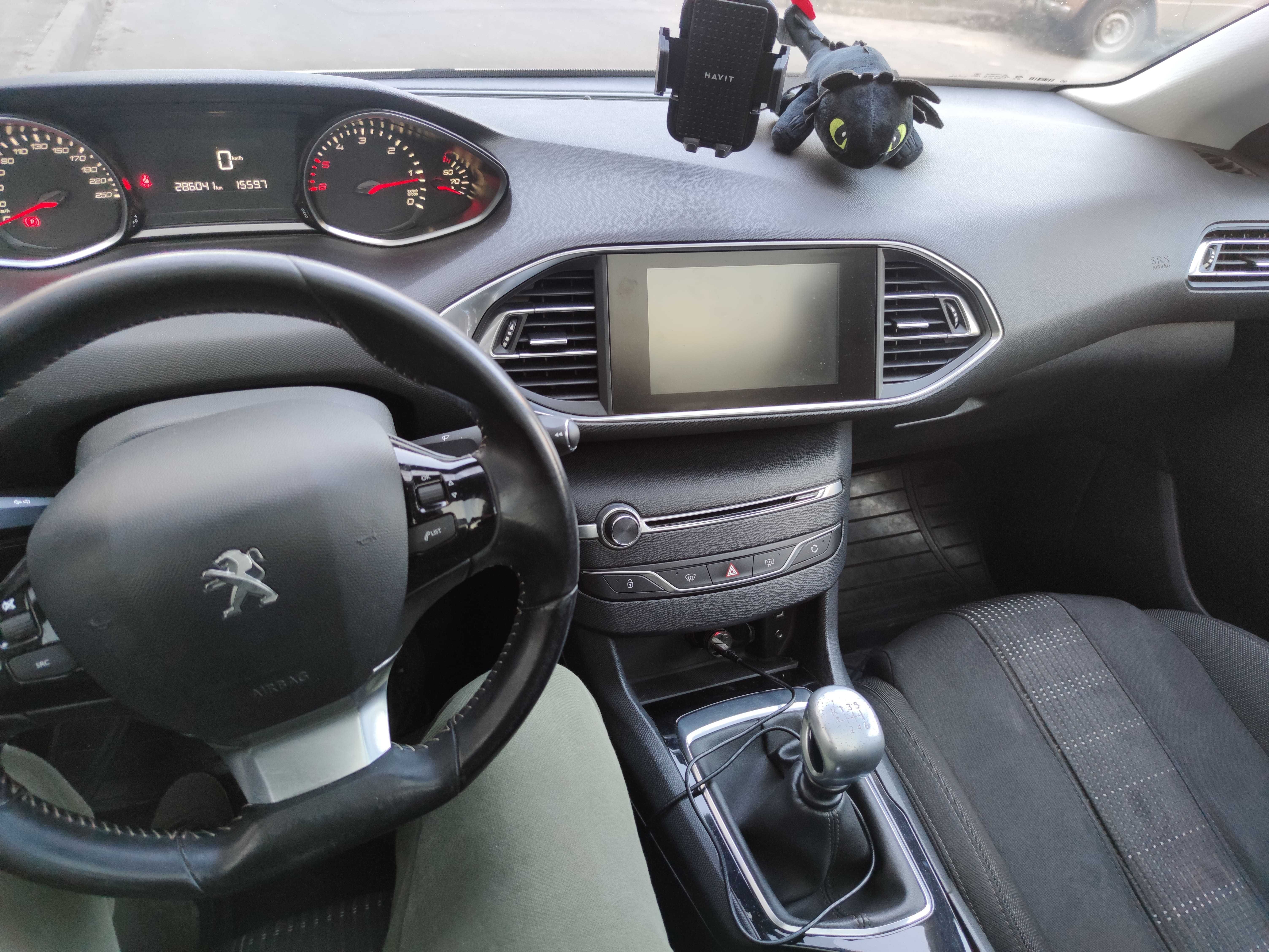 Peugeot 308 Active Панорама