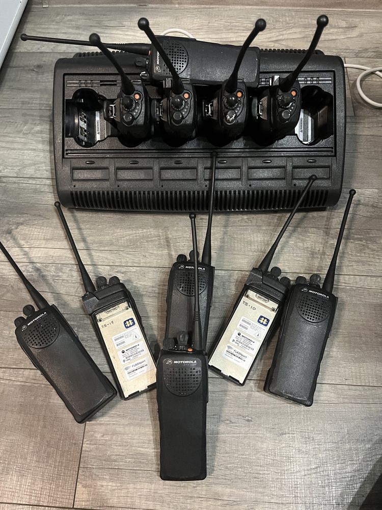 Цифрові рації Motorola XTS 2500