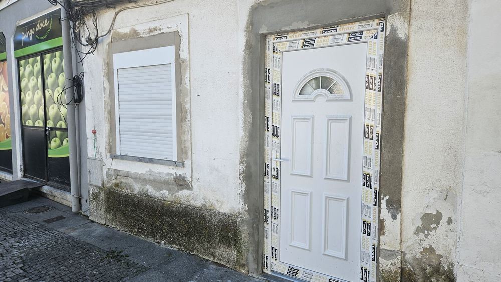 Vendo Portas e janela