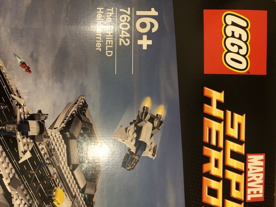 Lego 10234 Lego 76042 Lego 10244