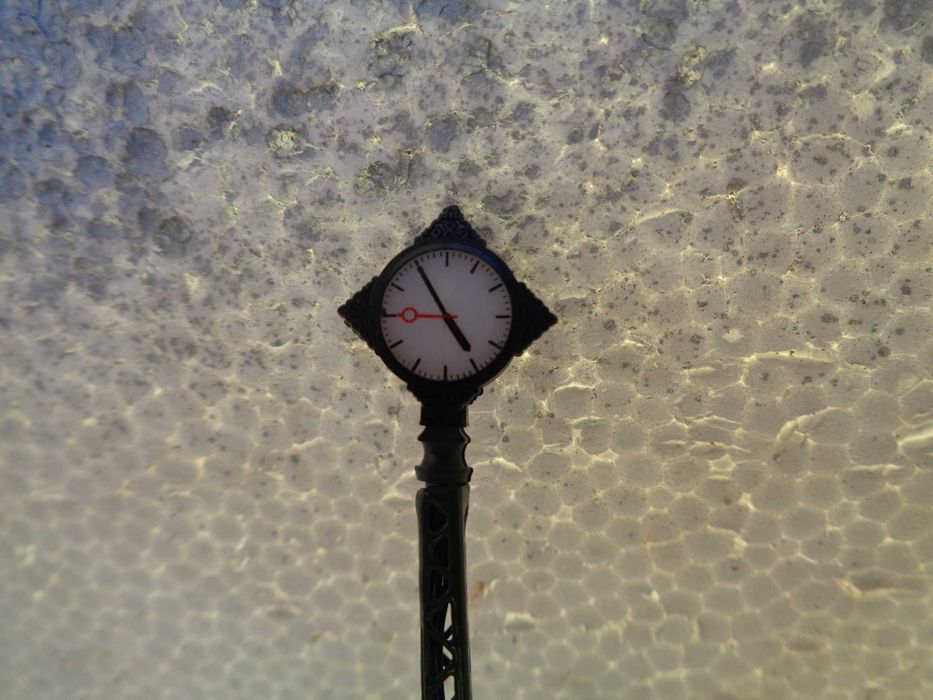 1:87 Relogio de estação com luz pista comboio
