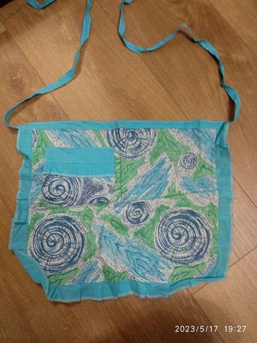 фартух на 42-48 розмір