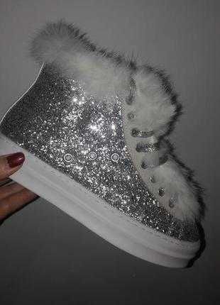 Сліпони, крипери на платформі, білі на хутрі 39 р