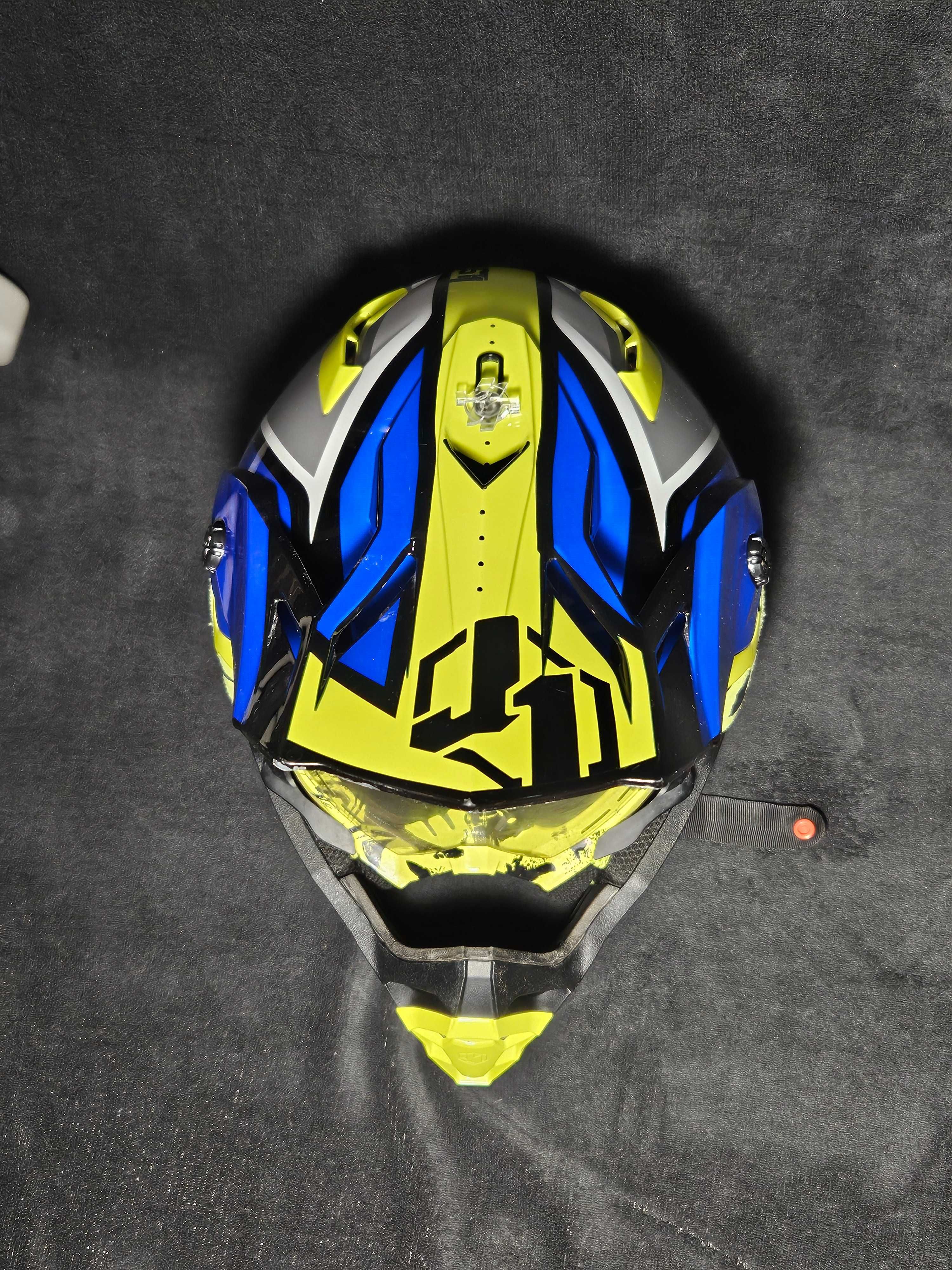 Kask just1 j38 z goglami imx