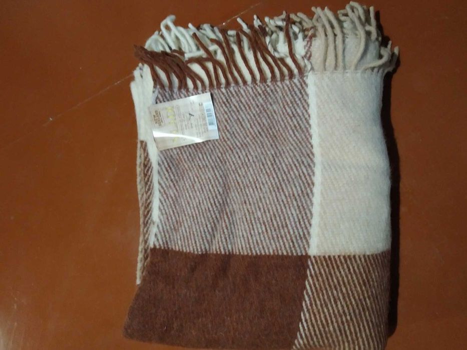 Плед шерстяной 140/200