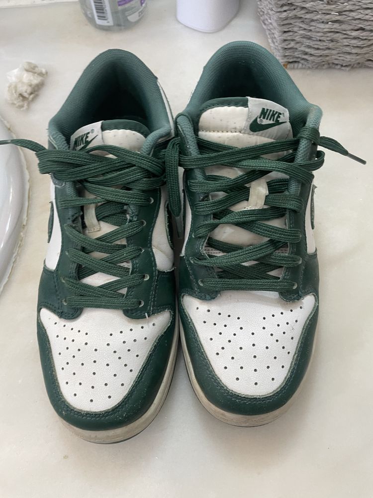 Nike dunk verde tamanho 38