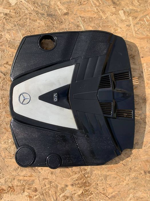 Кришка двигуна Mercedes w211 w219 om642