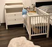 Komoda z przewijakiem i lozeczko SUNDVIK IKEA