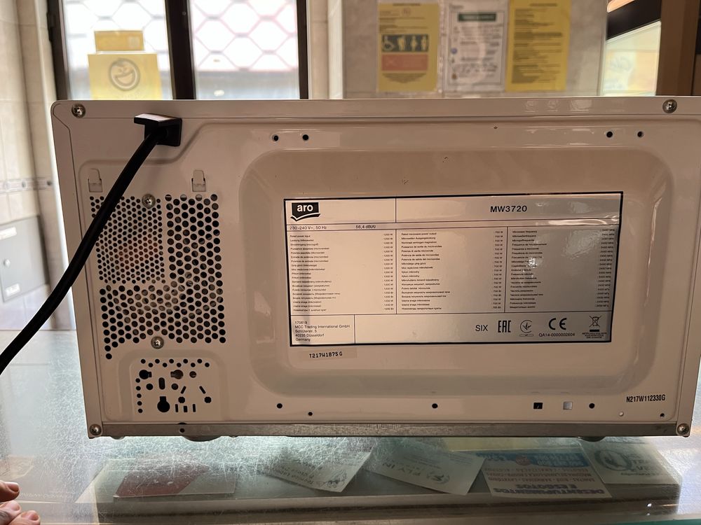 Microondas aro MW3720