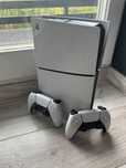 PS5 Slim z napędem-2 Pady-5gier-Mało używana!!!
