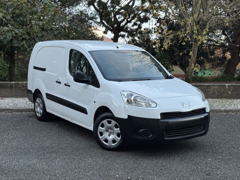 Peugeot Partner Longa 3 lugares