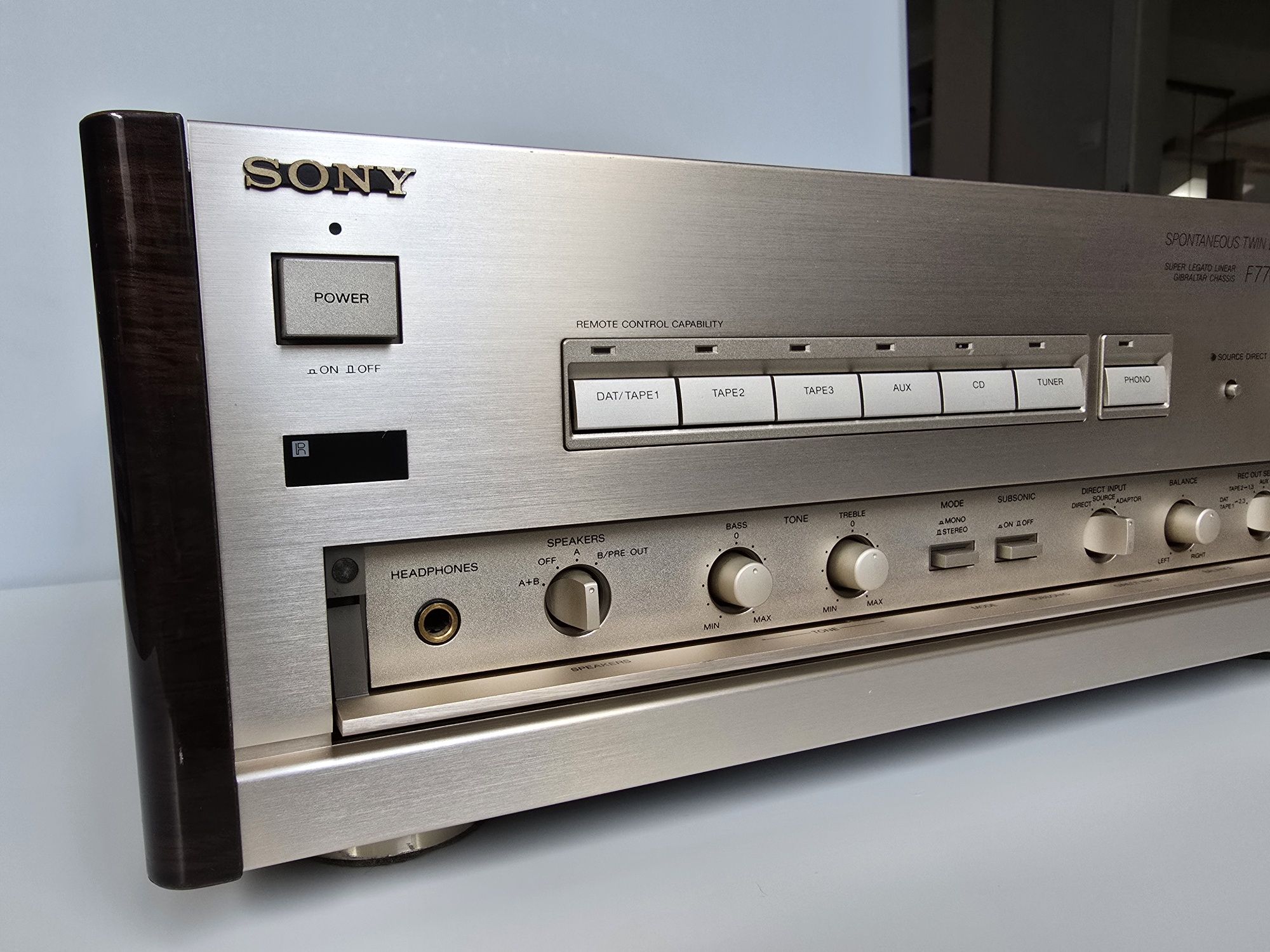 Wzmacniacz Sony TA-F770ES esprit