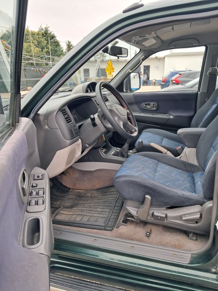 Pajero Sport Wagon 2002
