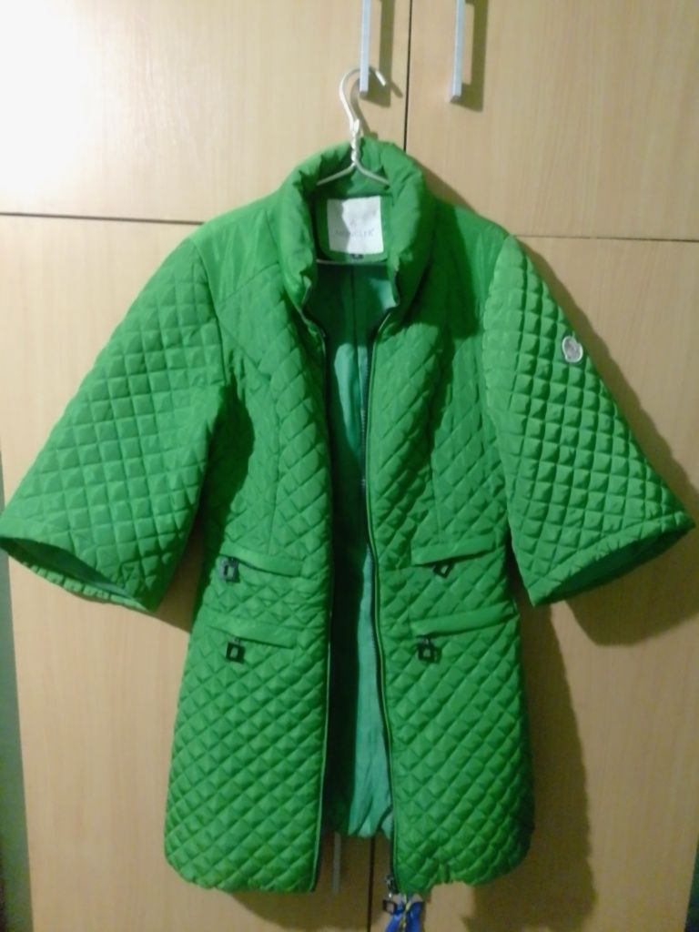 Оригінал куртка MONCLER розмір М