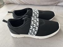 Michael Kors adidasy