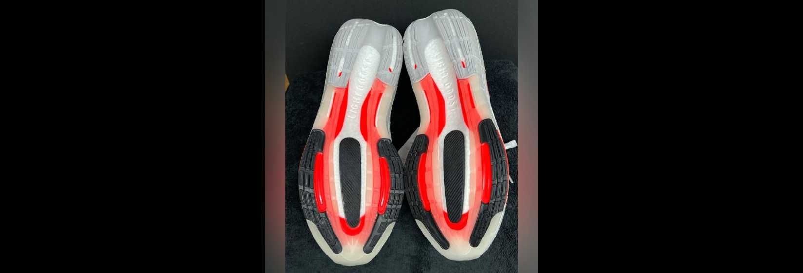 adidasUltraBoostLightWhiteBlackSolarRed r.39