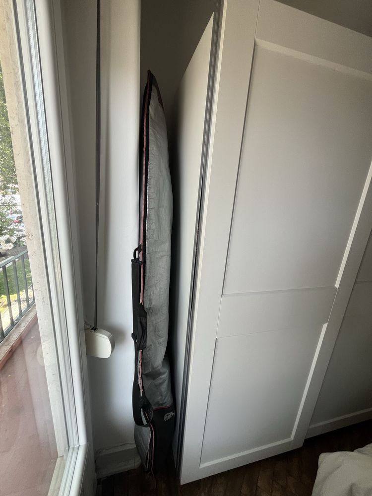 Armario \ roupeiro GRIMO com porta correr com estrutura de gavetas