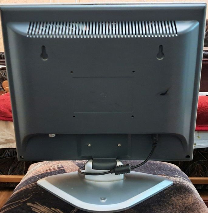 Телевізор кольоровий