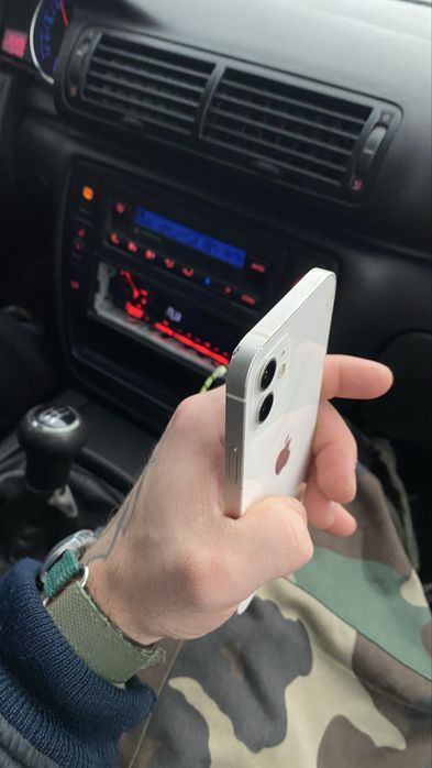 Обмен Iphone 12 с доплатой на модель выше 13/14 pro