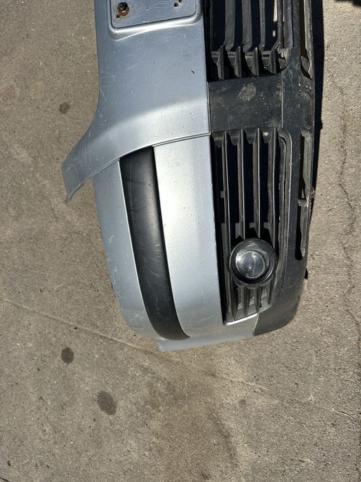 Передній бампер Фольксваген Пасат Б5 + Volkswagen Passat B5+ 2000-2005