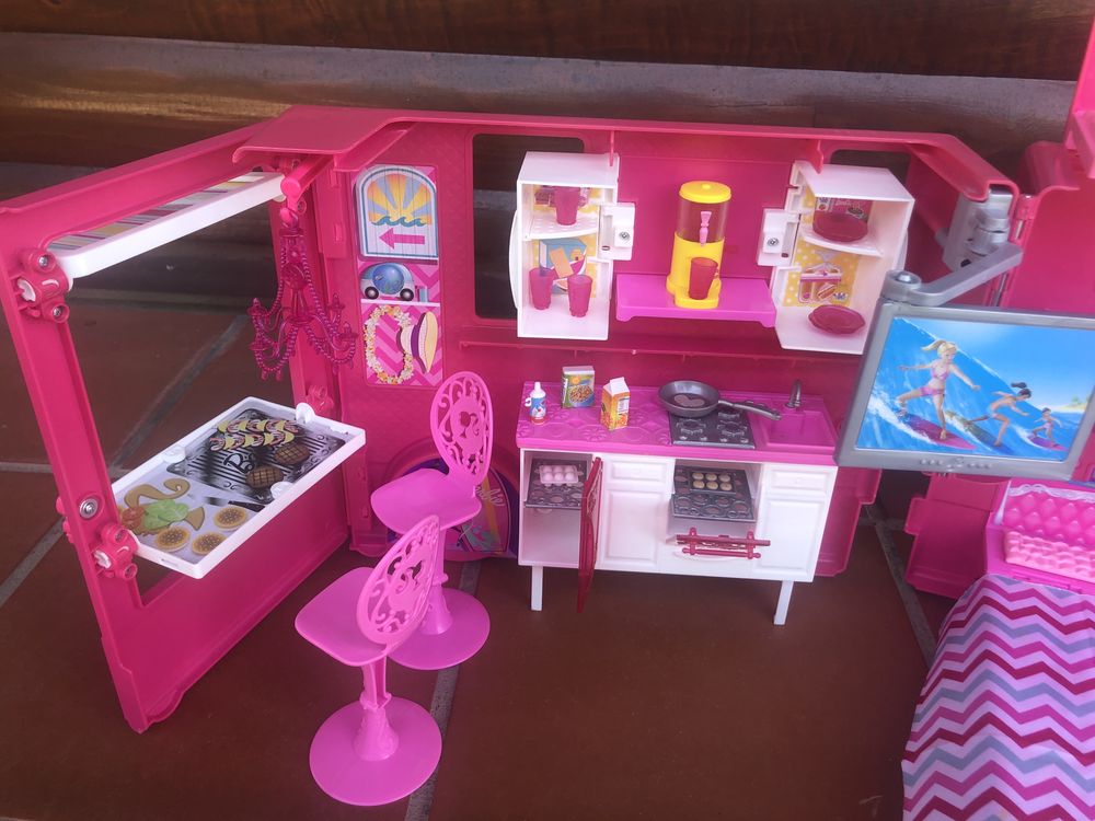 Auto Caravana da Barbie