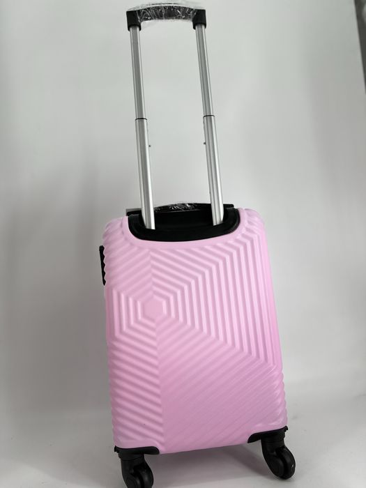 Nowa walizka S - mix kolor