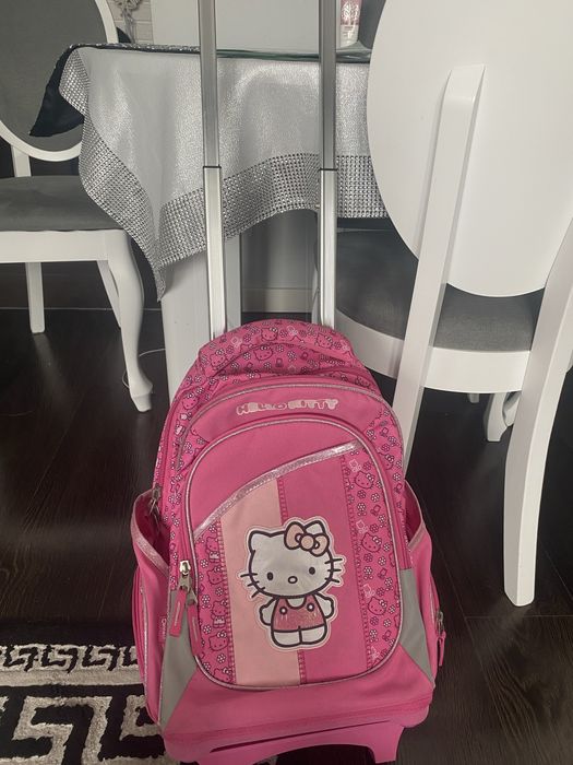 Plecak szkolny na kółkach Hello Kitty nowy