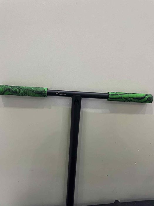 Kierownica do hulajnogi wyczynowej Ethic Trianon T-Bar IHC SCS 620mm