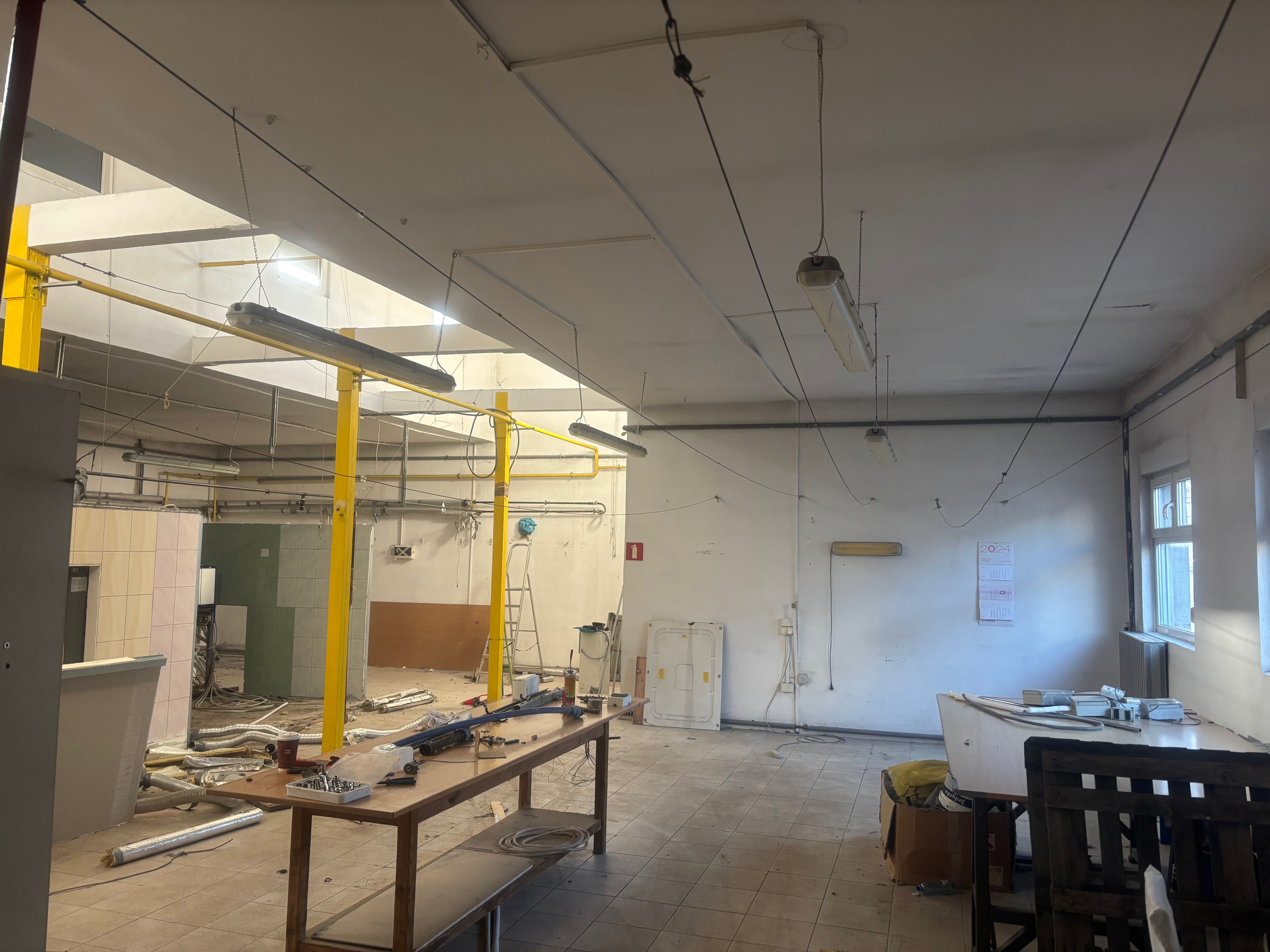 Nieruchomość produkcyjno-magazynowa 360 m² Opole Zakrzów