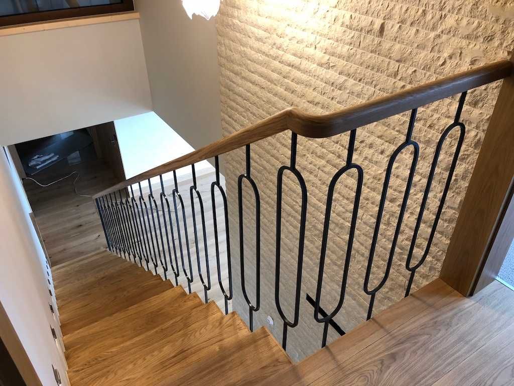 Schody półkowe dębowe z balustradą Producent ! Wycena Gratis !
