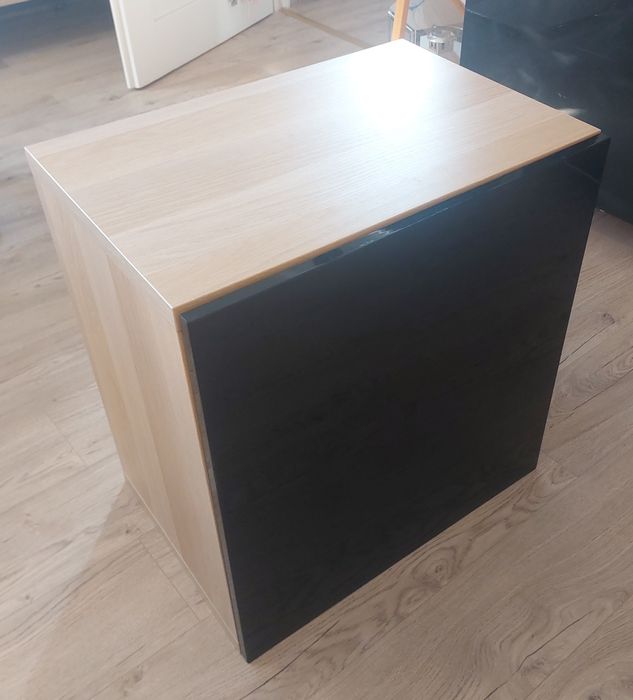 Szafka do powieszenia ikea