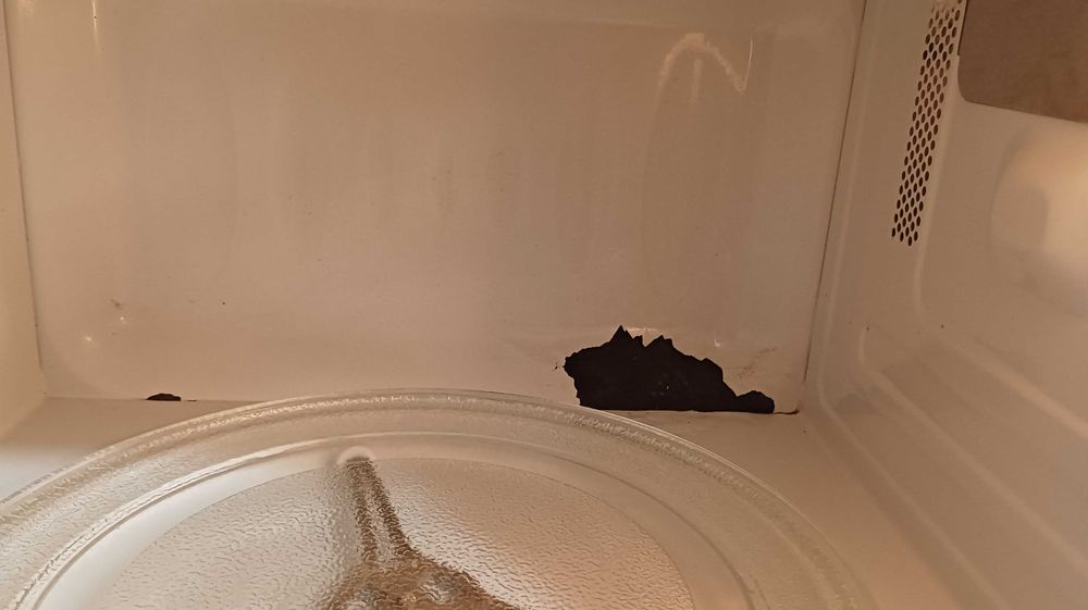 Мікрохвильова піч LG