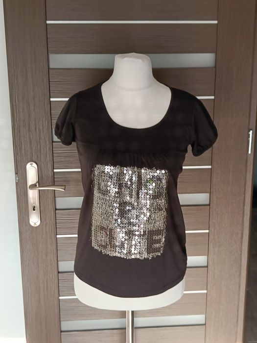 Czarna bluzka z cekinami rozmiar 38
