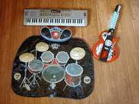 Organki , gitara, perkusja