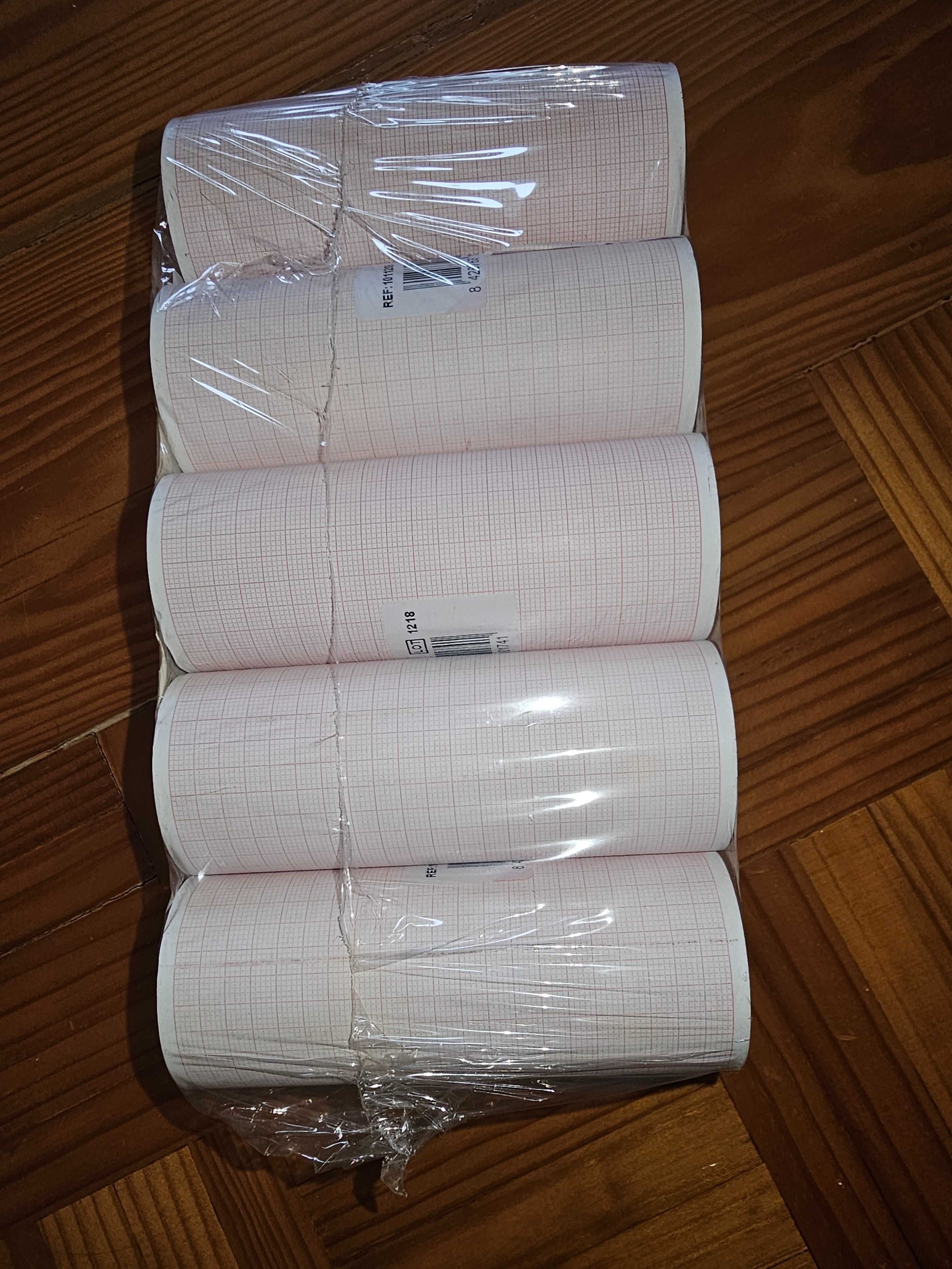 31 Rolos térmicos Eletrocardiograma