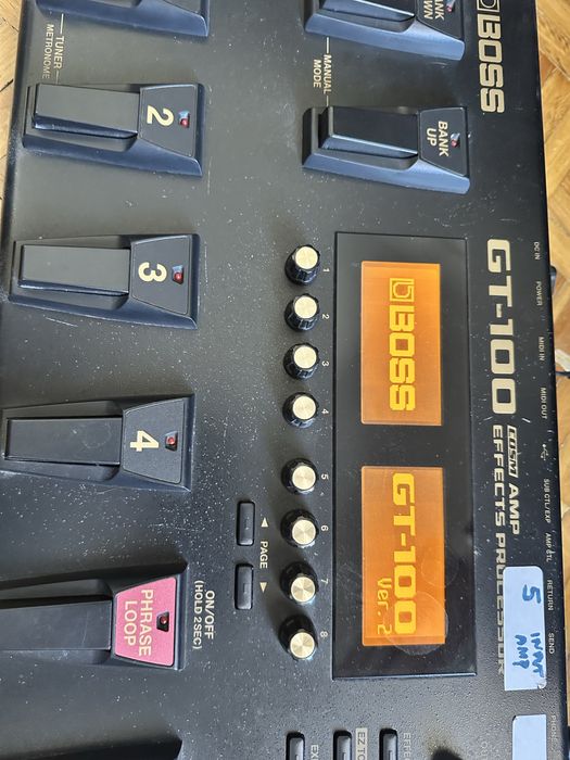Pedaleira Boss GT 100